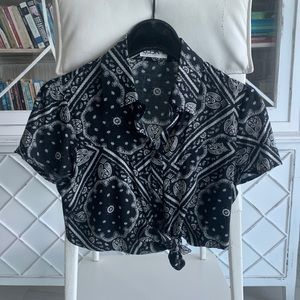 Seek the Label Paisley Top Crop Top